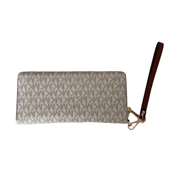 Michael Kors Large Logo Continental Wallet in Vanilla - Picture 5 of 8